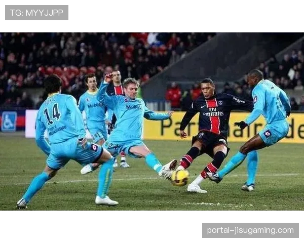 巴黎FC训练基地强化防守反击，应对快节奏对手