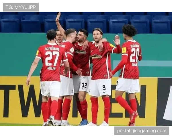 半场战报:弗赖堡与法兰克福1-1暂时战平 半场战报:弗赖堡与法兰克福1-1暂时战平